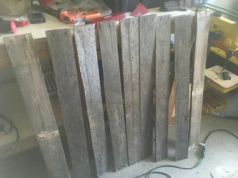 Reclaimed barn wood boards for an accent wall